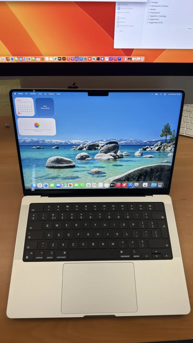 Apple MacBook Pro 14″ A2442 2021 M1 Pro- Ricondizionato